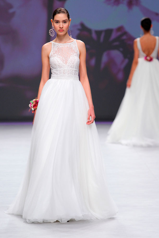 ilovebrides.pt Aire Barcelona Coleção 2020 vestidos de noiva